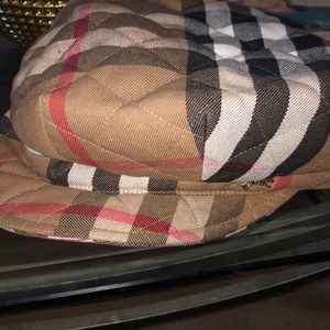 Burberry Novacheck Quilted newsboy hat sz m